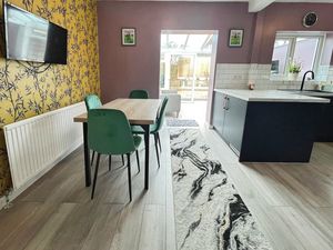 Dining Area- click for photo gallery